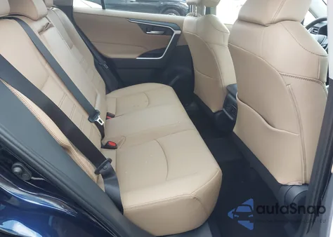 2025 Toyota Rav4 Xle Premium z USA, uszkodzony, nr VIN 2T3A1RFV7SW514631